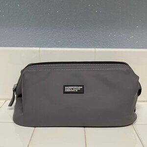 Gainsborough leather toiletry pouch